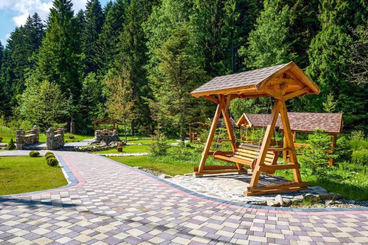 Любокрай Готельно-Відпочинковий Комплекс Skhidnytsia Екстериор снимка